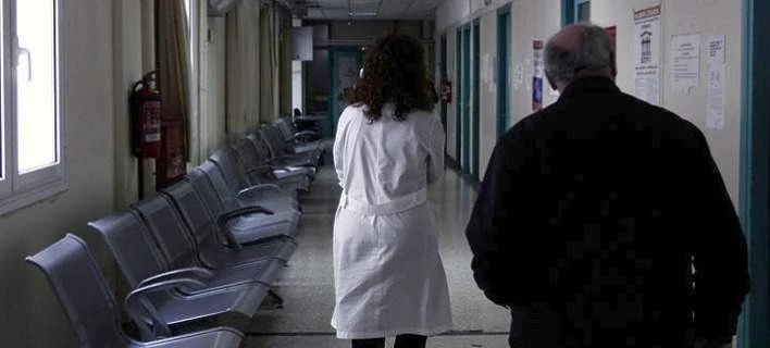 ΠΟΕΔΗΝ: Τετράωρη στάση εργασίας για το ΔΕ νοσηλευτικό προσωπικό